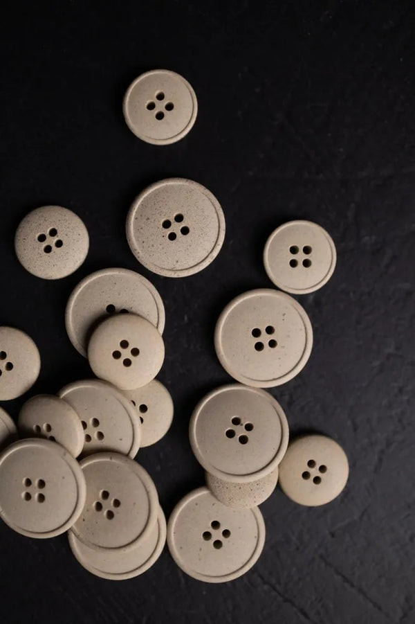 Neutral Hemp Button 20mm - eco-friendly hemp button for sewing and garments