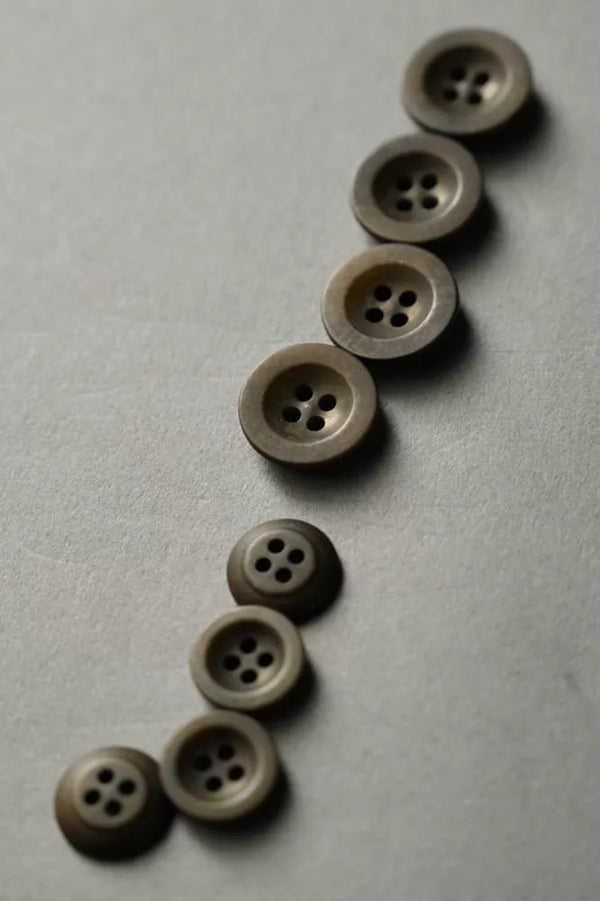 Khaki corozo button 18mm, 4 hole sewing button