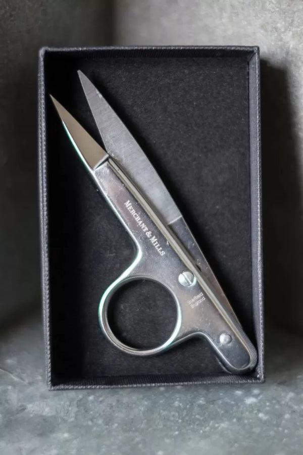 Merchant & Mills Thread Clips 4.5" chrome plated steel for quick, precise thread snipping while sewing