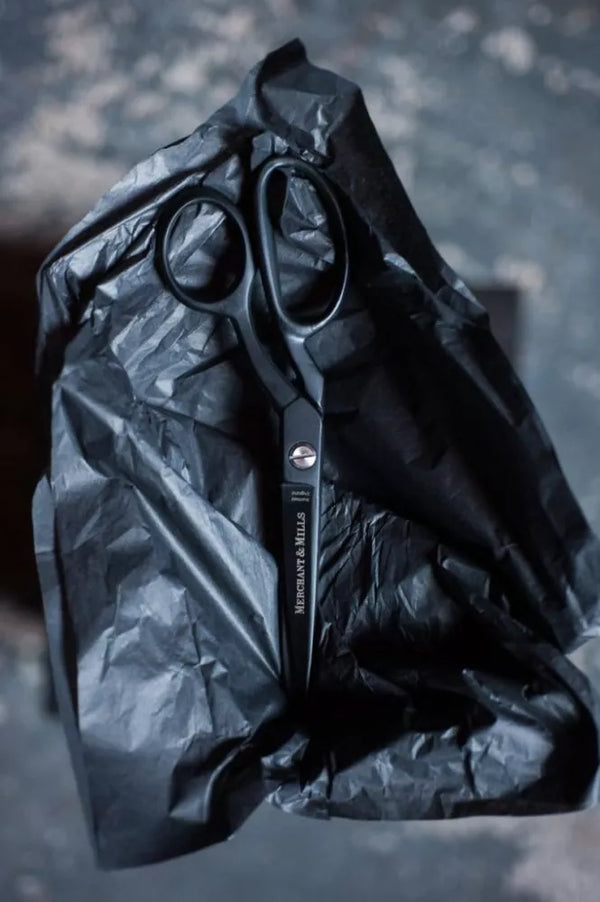 Merchant & Mills Xylan 10" Scissors, matt black non-stick shears for smooth, precise fabric cutting