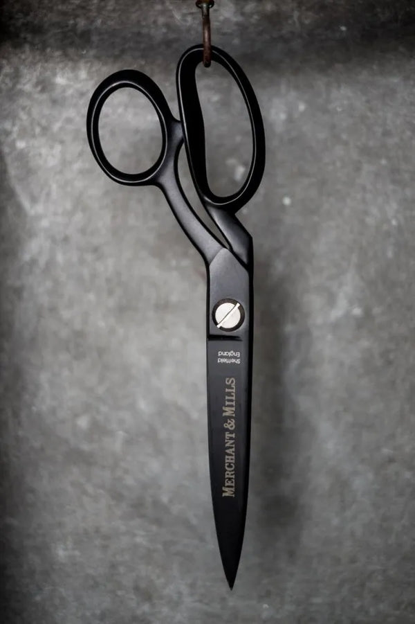 Merchant & Mills Xylan 8" Scissors, matt black non-stick shears for smooth and precise fabric cutting