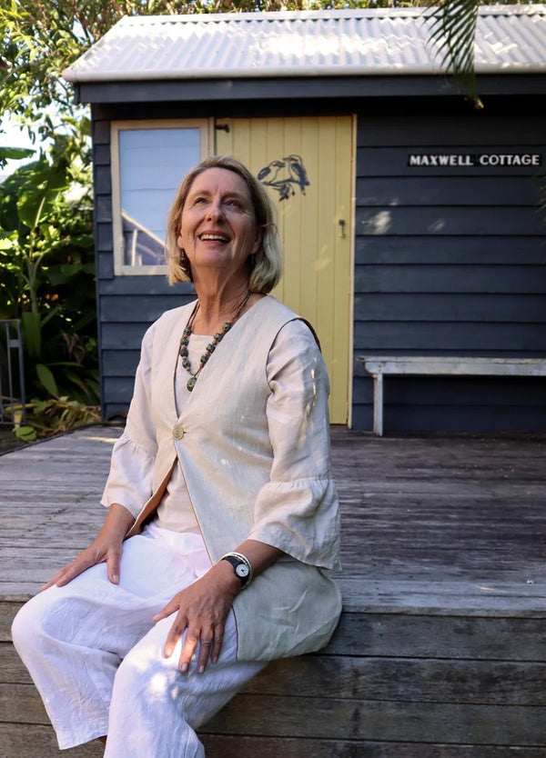 Pipit Vest Sewing Pattern - Reversible Oversized Vest in Two Lengths. made with natural linen fabric