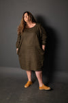 Fielder Sewing Pattern - Sweatshirt Dress or Top with Raglan Sleeves and Pockets